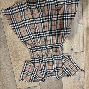 Burberry Black and White Casual Sundress with Bell Sleeves